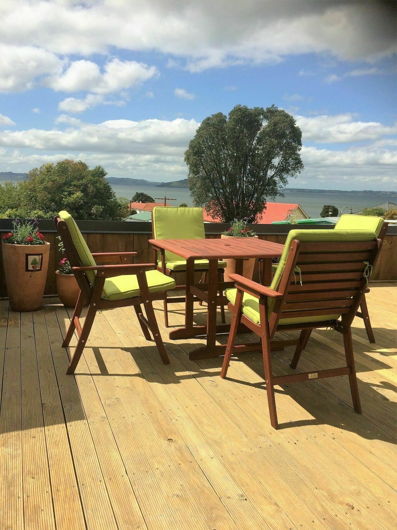 Casa de hóspedes Lakeside 4*